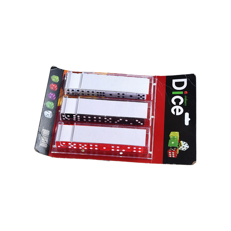 3 sets van elk 10 dobbelstenen in displayverpakking. Geassorteerde dobbelstenenset
