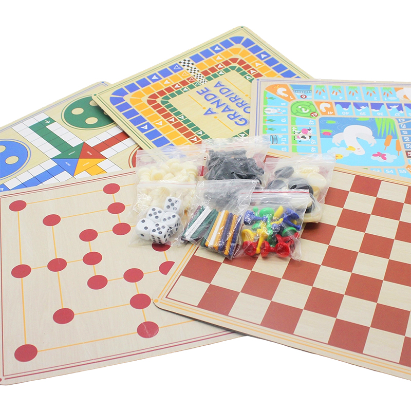 Klassieke bordspelcollectie in geschenkverpakking 100-in-1