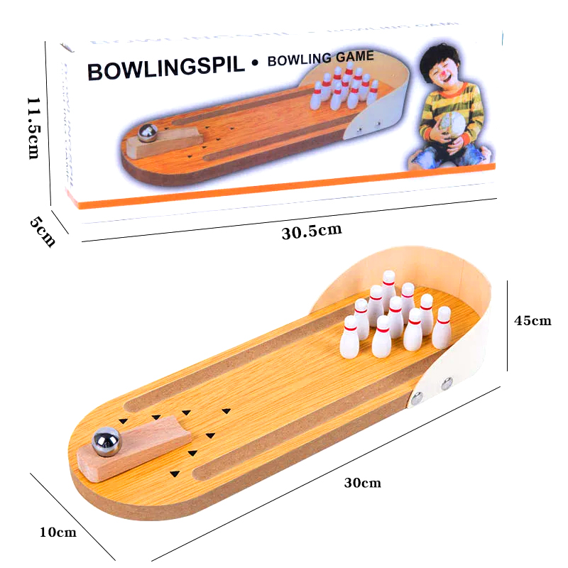 Compacte houten set met stalen kogel en pinnen Mini-desktop-bowlingspel