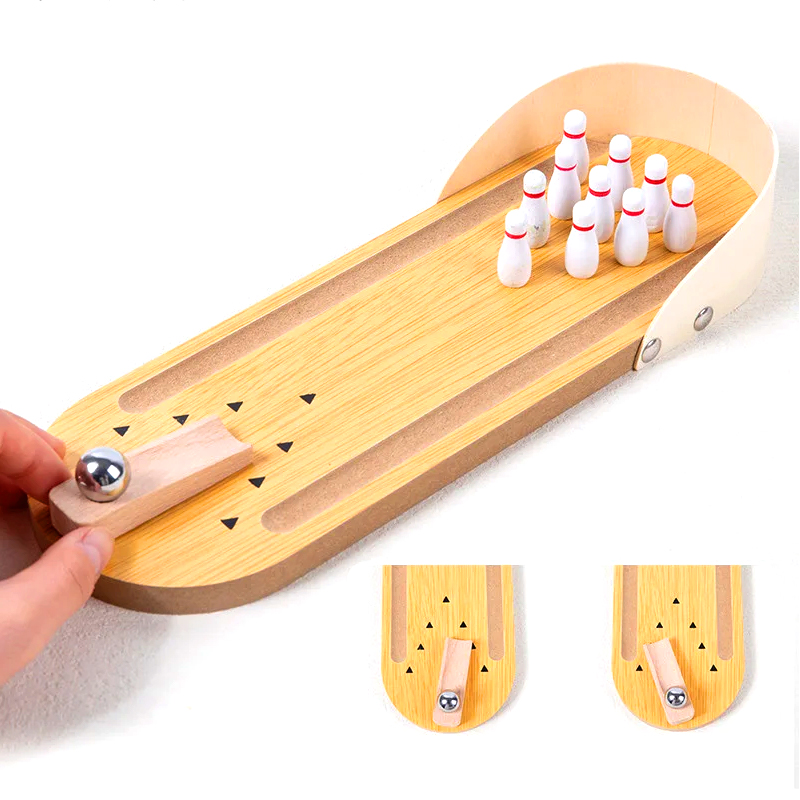 Compacte houten set met stalen kogel en pinnen Mini-desktop-bowlingspel